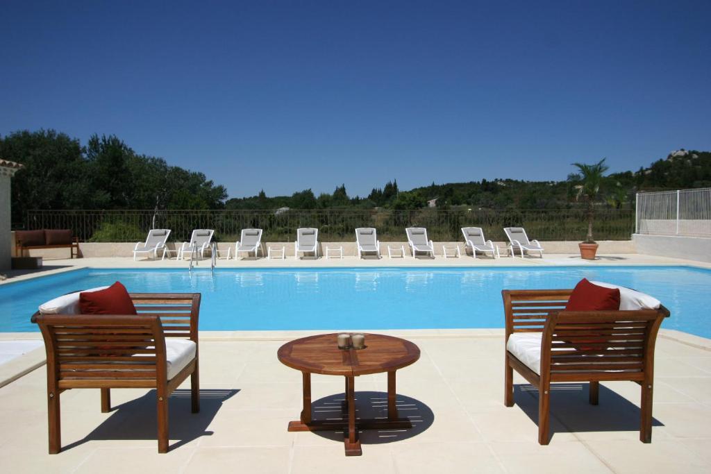 Lagrange Vacances Le Domaine De Bourgeac Paradou Exterior photo